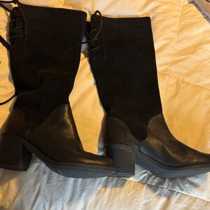 Timberland Dark Heeled Boots